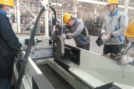 选择哪种压铆机比较好?工作原理是什么?--恒盛娱乐